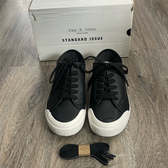 Rag & Bone Standard Issue Black Leather Lace Up Sneakers Size 10 - Picture 2 of 13
